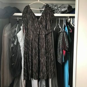 Stretchy brown dress